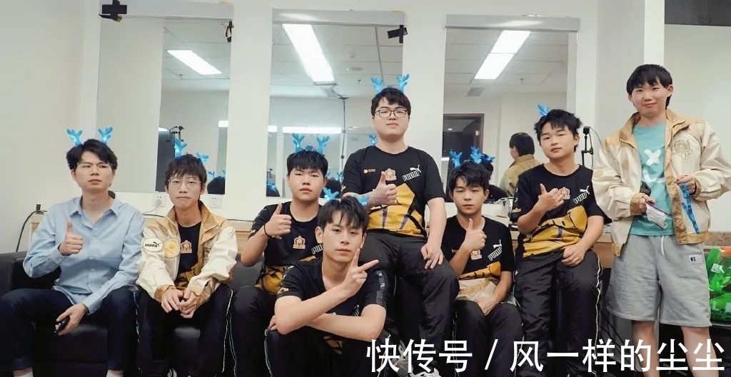 自由转会 自由转会