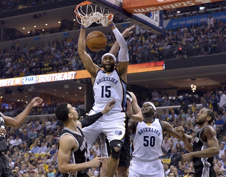 兼顾防守覆 兼顾防守覆