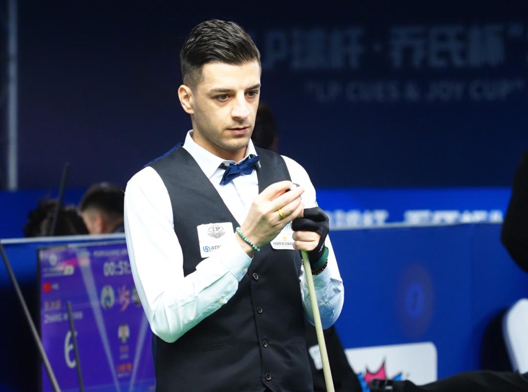 也是对球队 也是对球队