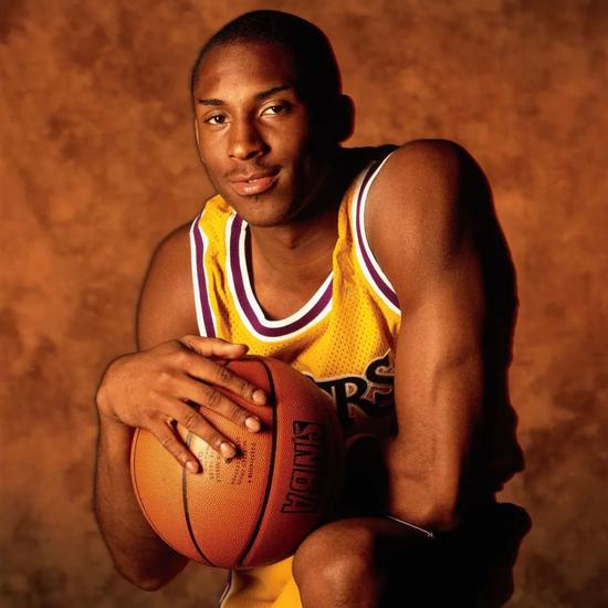 与球星黄金 与球星黄金